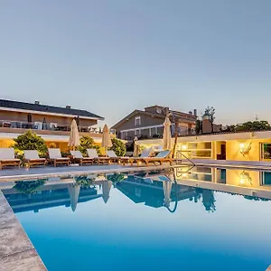 Kore Cesme